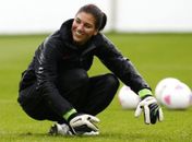 Hope Solo aponta colegas gays e diz que já beijou francesa