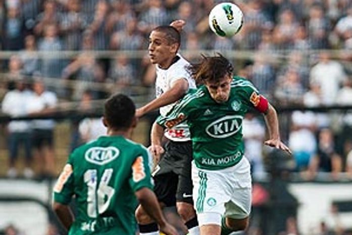 Pelo Twitter, Marquinhos se despede da torcida do Corinthians