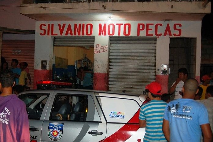 Dono de oficina é executado no seu local de trabalho