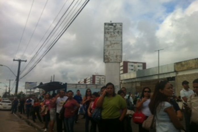Caos: maceioense amarga prejuízos com terceiro dia sem ônibus