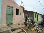 Polícia faz apreensão de drogas em terreno baldio em Arapiraca