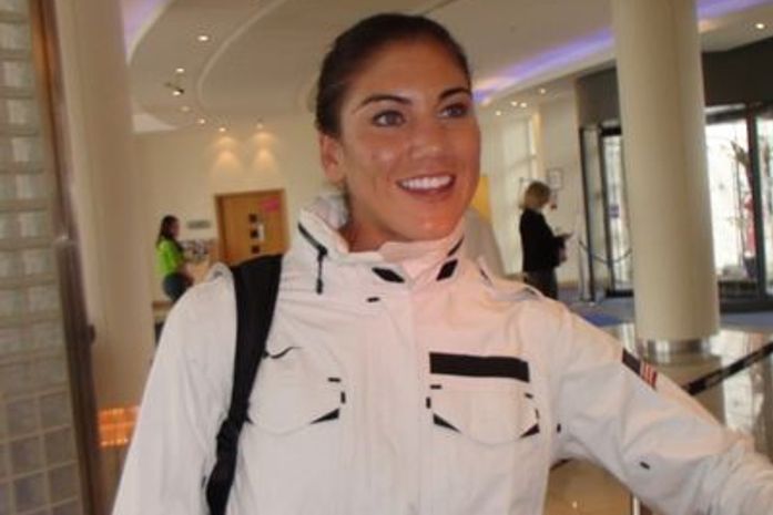 Hope Solo revela experiência homossexual, mas admite: “Sou hetero”