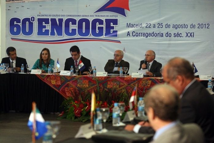 Erivaldo Ribeiro representou a ministra Eliana Calmon em evento