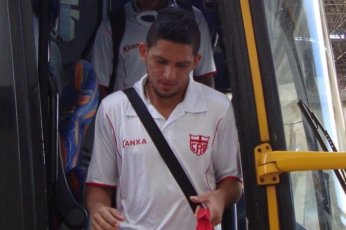 Chegada do CRB no Estádio Rei Pelé