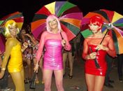 Parada Gay leva duas mil pessoas às ruas de Delmiro Gouveia