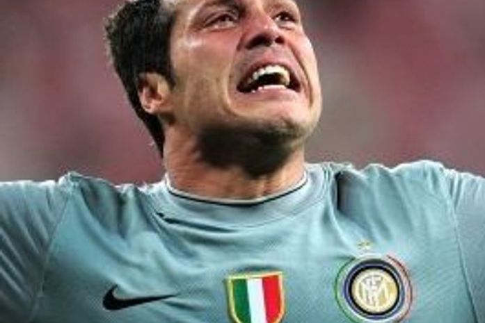 Júlio César deixa a Inter de Milão e Maicon também pode sair