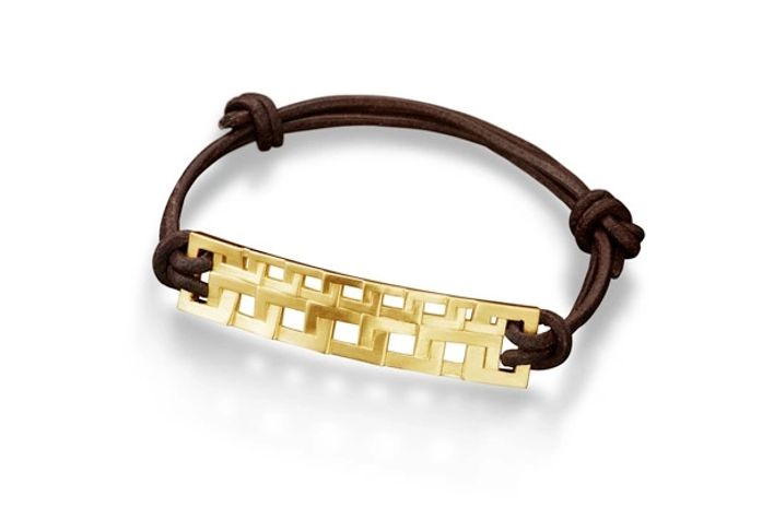 Joias masculinas inspiradas nos Cavaleiros da Távola Redonda