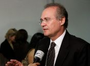 Projeto de Renan foi aprovado na CCJ na sessão desta quarta