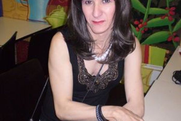 Professor volta de férias como travesti na Argentina