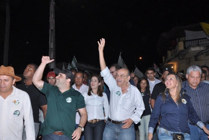 Jatobá desmente boatos e diz que continua candidato