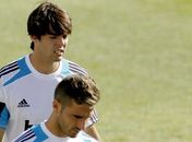 Kaká se recusa a posar com taça e pode ser punido