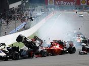 Alonso se envolve em acidente na Bélgica
