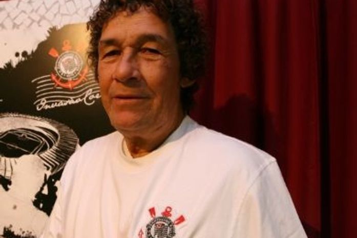 Autor de gol histórico pelo Corinthians em 1976, Ruço morre vítima de AVC