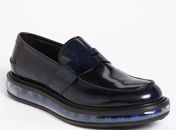 Famosos sapatos masculinos da Prada chegam ao Brasil