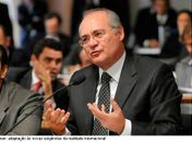 Renan: adaptação às novas exigências da realidade internacional