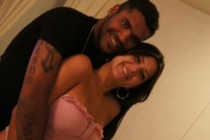 Breno treina na cadeia e lamenta mentiras