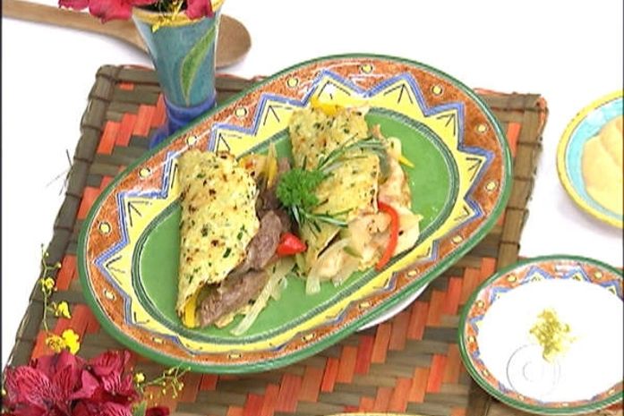 Aprenda a fazer Tacos de Mandioca com Creme de Queijo