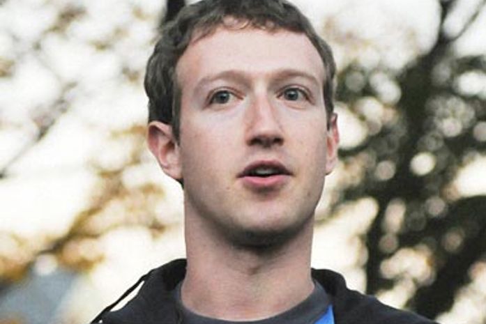 Mark Zuckerberg teria criado página falsa de perseguidor no Facebook