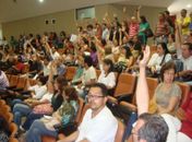 Professores da Ufal decidem pela continuidade da greve