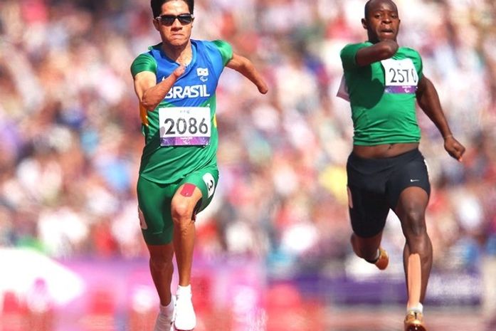 Yohansson Nascimento voa para garantir a classificação nos 100m