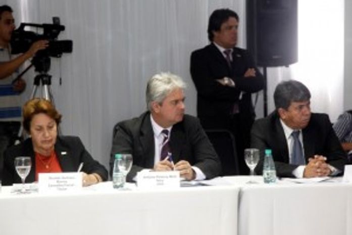 Prefeitos não são recebidos pelo Governo Federal e buscam alternativas para queda do FPM