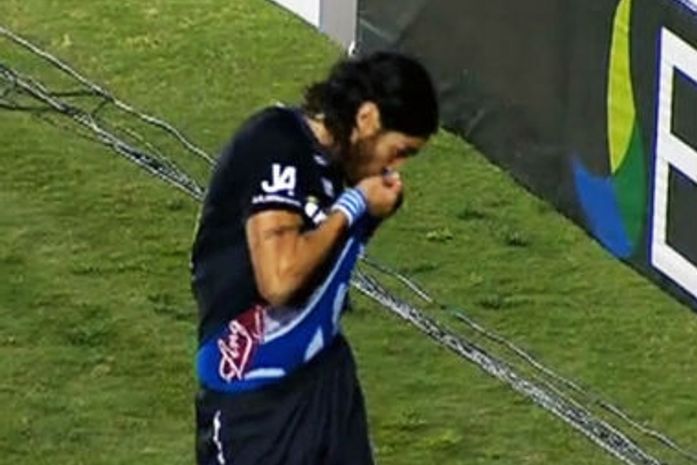 Loco Abreu é denunciado pelo STJD