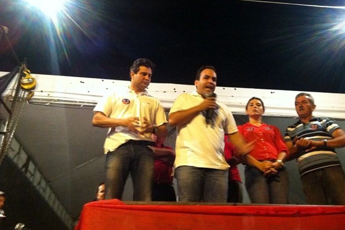 Mauricio Quintella no Pilar prestigiando Renatinho