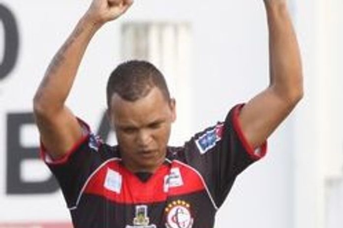 Warley vê Campinense focado em classificação