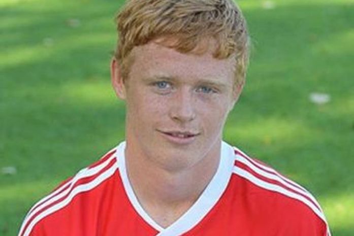 Jogador pega prisão perpétua por matar namorada