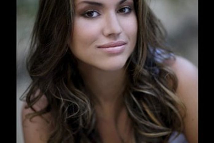 Laryssa Dias estreia na TV como vítima de rede de tráfico de mulheres