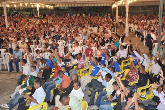 Jatobá é ovacionado na festa do Povo de Deus