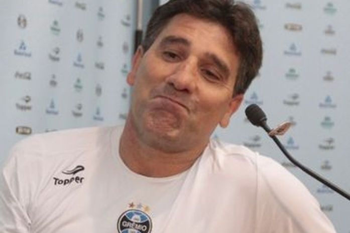 Renato Gaúcho brinca com apelido: "Cadinho é pinto perto de mim"