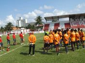 CRB chega em Curitiba e concentra para jogo à tarde&#8207;
