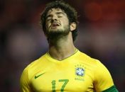 Justificativas por lesões de Pato têm até dente 'bichado'