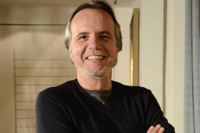 Cheias de Charme: Sarmento rouba R$ 800 mil de Cida