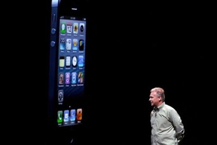 Apple lança iPhone 5, 18% mais leve que o anterior
