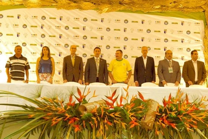 Mundial Universitário de Vôlei de Praia é aberto com folguedos populares