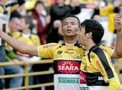 Zé Carlos se recupera rápido e pode voltar ao Criciúma em uma semana