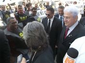 Carmem Lúcia encontrou os grevistas quando chegou ao TRE 