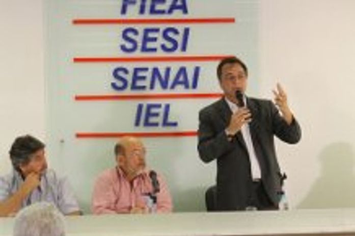 Galba Novaes com o empresariado