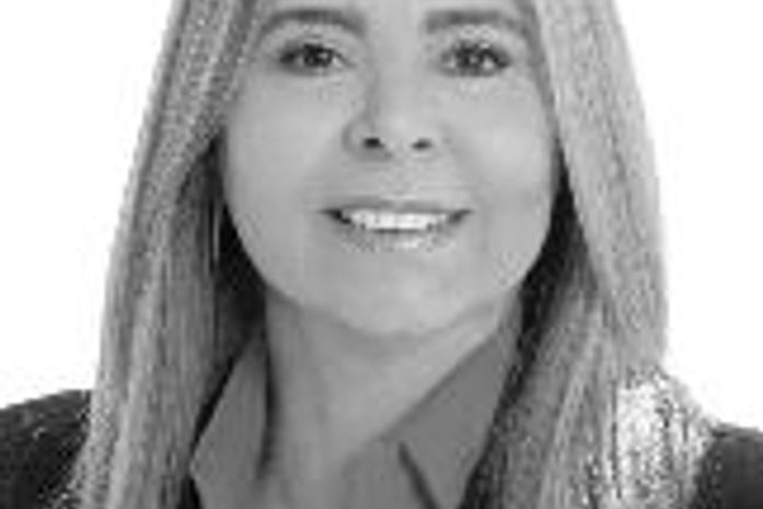 Roseane Castro Jatobá (PMDB), conhecida como Rosinha Jatobá