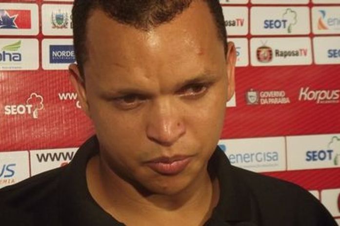 Warley admite erros do ataque, mas diz que o Campinense segue vivo