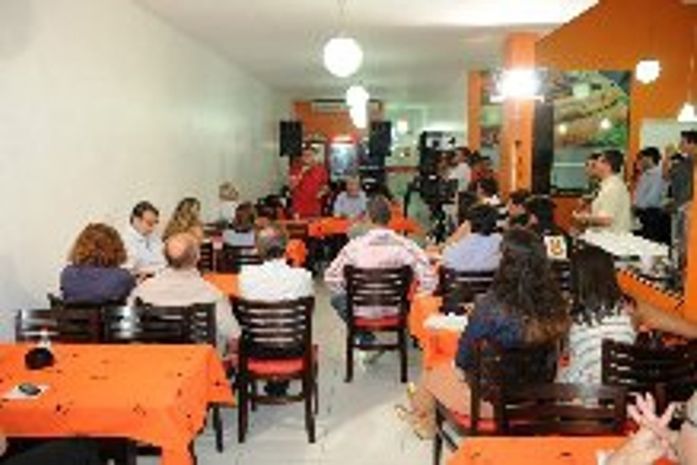 Mosart no café da manhã com os empresários do centro de Maceió