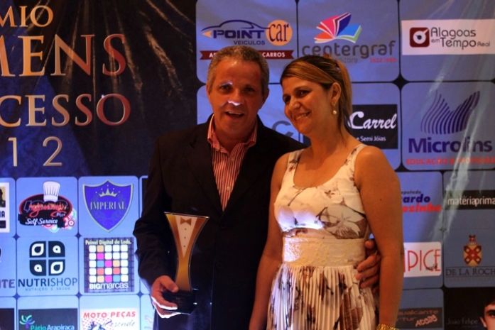 Prefeito de Viçosa é homenageado em evento realizado em Arapiraca