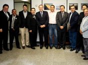 Renan, Argello e Jovair Arantes com os representantes de cooperativas 

 
