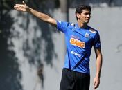 Esperando acerto com o São Paulo, Ganso falta a sessões de fisioterapia