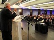 Nonô fazendo palestra no Congresso de Transportes