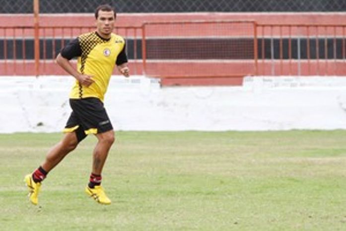 CBF confirma à FNF irregularidade de jogador do Campinense