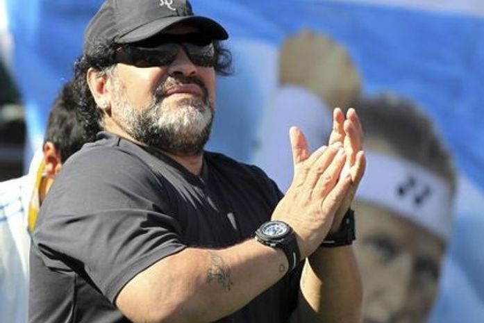 Namorada anuncia que Maradona será pai pela quarta vez