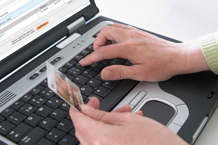 Alagoanos devem ficar atentos ao pagar contas pela internet